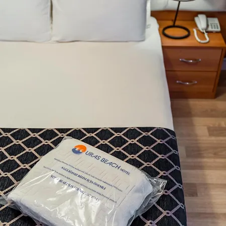 Uras 3* فتحية