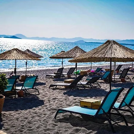Uras Ξενοδοχείο 3*