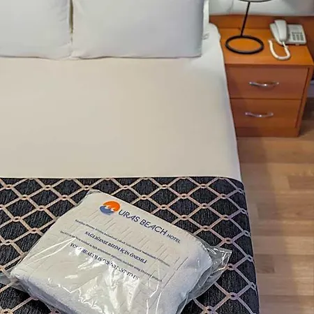 Ξενοδοχείο Uras 3*