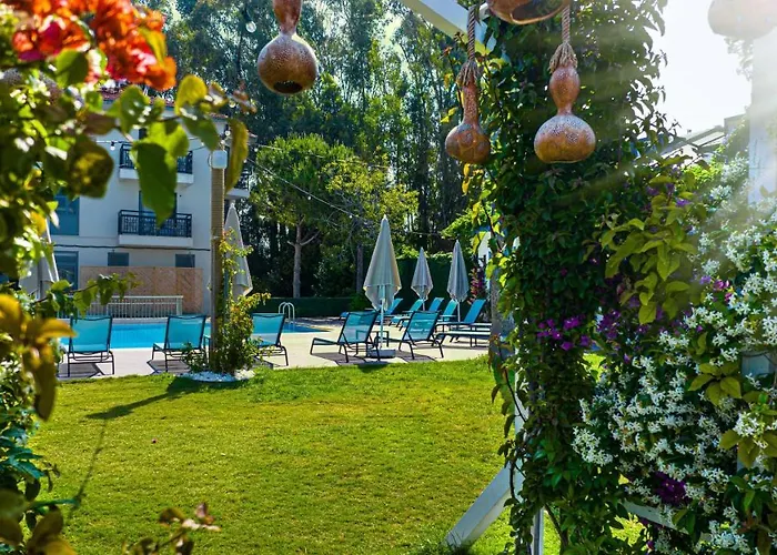 Hotel Uras 3*